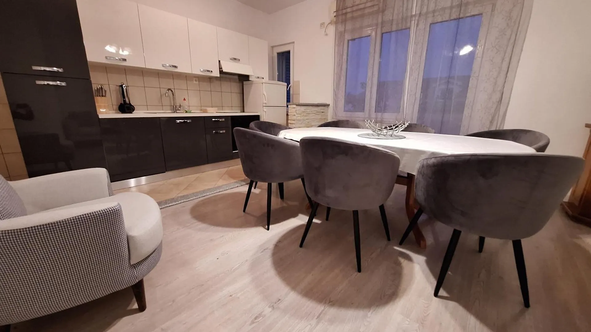 Apartments Kapelica Trogir