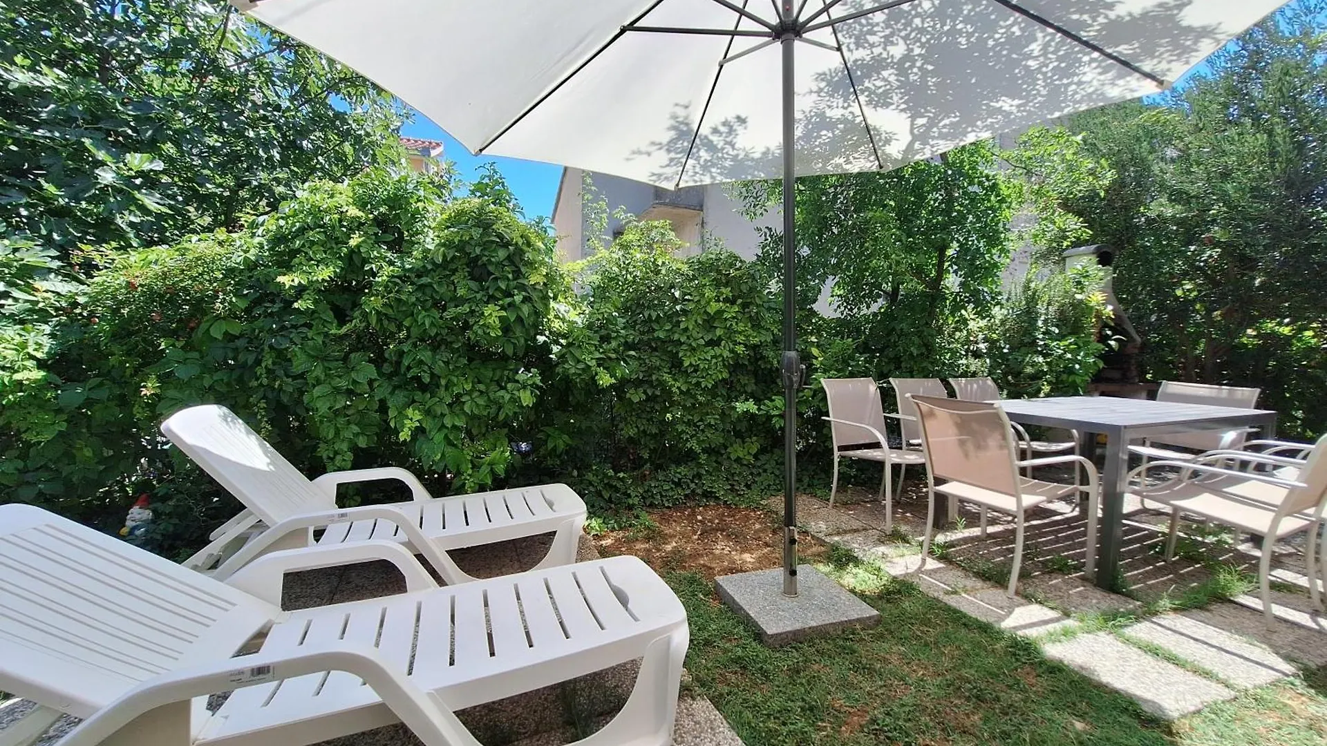 Apartments Kapelica Trogir 0*,  Croatia
